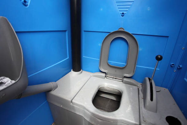 Best Portable bathroom rental  in Fox Lake, WI